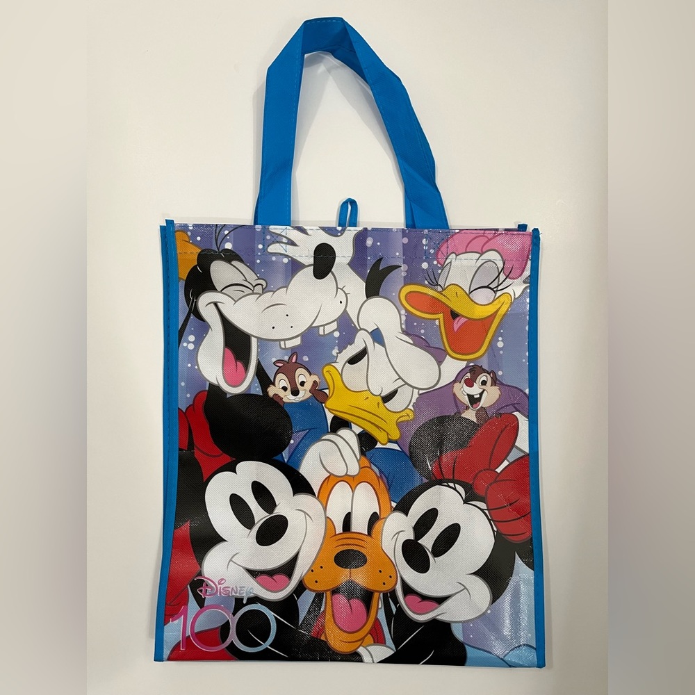 Disney Characters Reusable Tote shopping bag NWOT